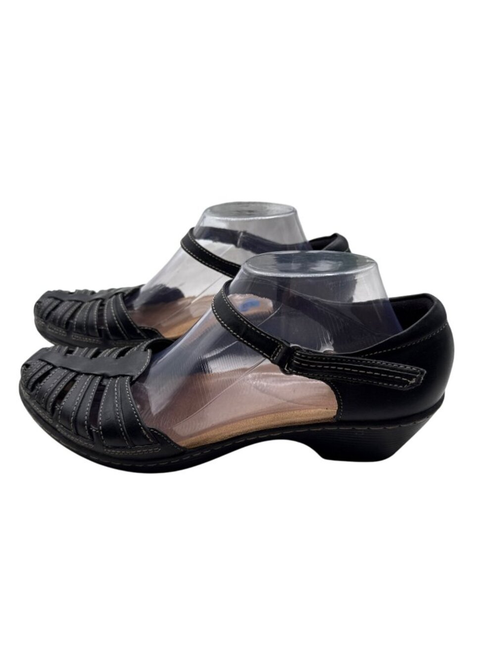 Womens Clarks Size 10 Leather Strappy Low Wedge Shoe Sandals